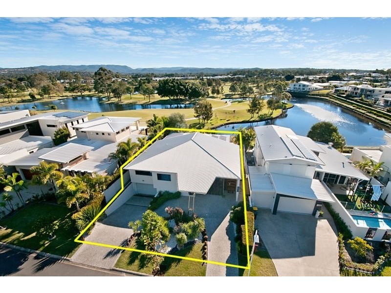 1022 Lakeview Drive, Royal Pines, Benowa QLD 4217