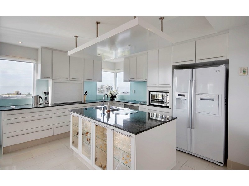 27 ‘Alexis @ Broadbeach’, 19 Mermaid Avenue, Broadbeach QLD 4218