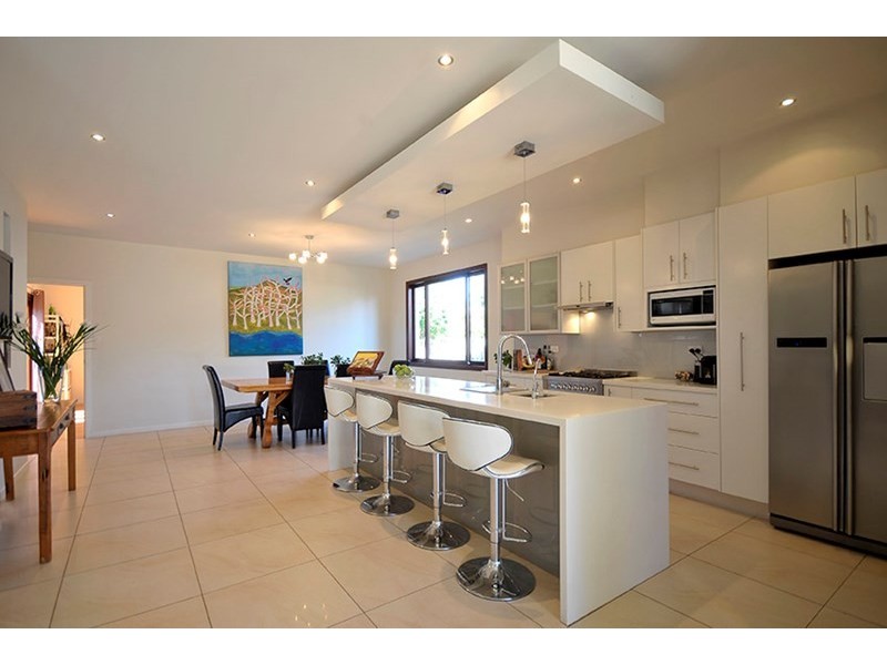 29 Boongala Road, Broadbeach Waters QLD 4218