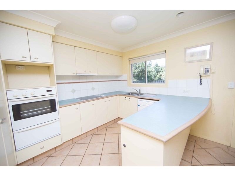 12 Concord Circuit, Robina QLD 4226