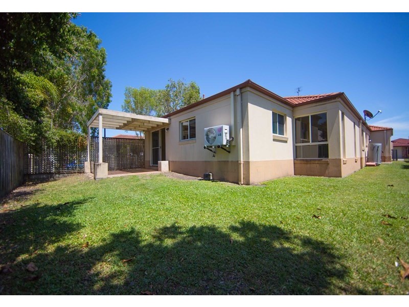 12 Concord Circuit, Robina QLD 4226