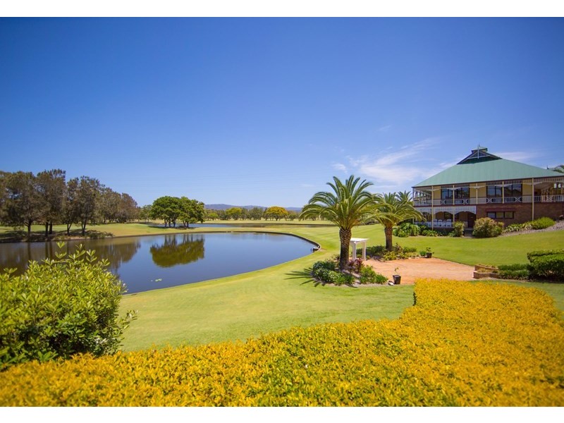 12 Concord Circuit, Robina QLD 4226