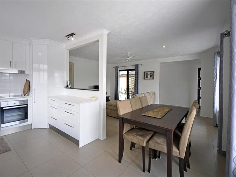 31 Allawah Street, Bundall QLD 4217