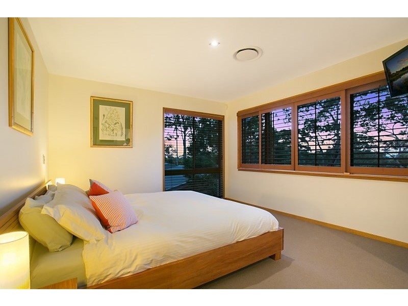 14 Domain Road, Currumbin QLD 4223