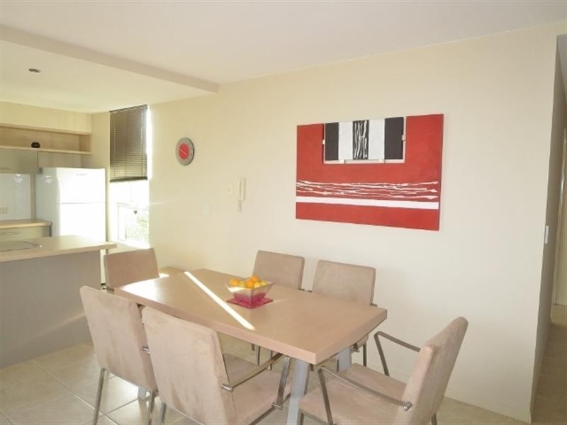 2304 Gold Coast Highway, Mermaid Beach QLD 4218