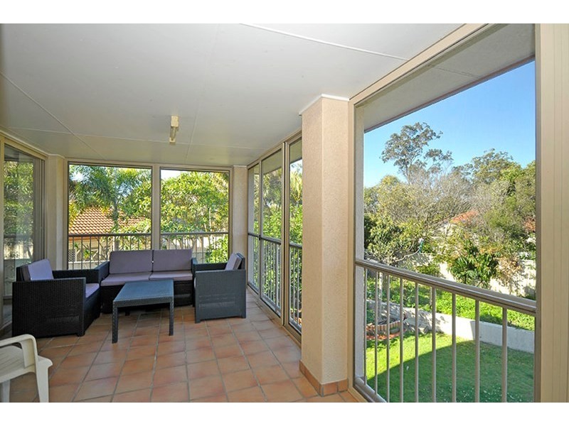 5 Lisa Court, Arundel QLD 4214