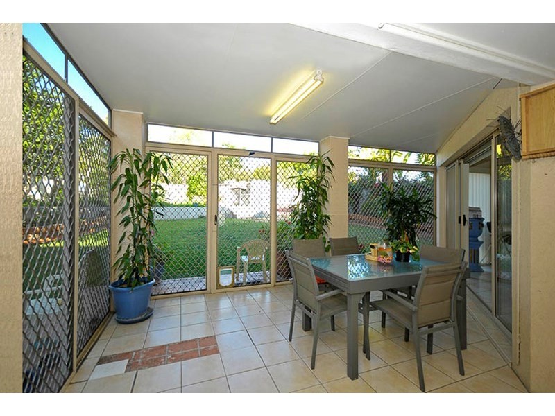 5 Lisa Court, Arundel QLD 4214