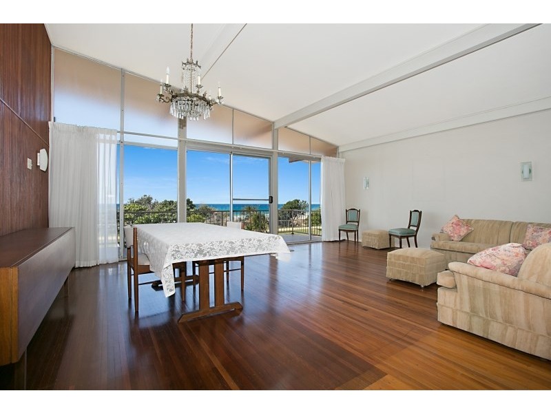 230 Pacific Parade, Bilinga QLD 4225