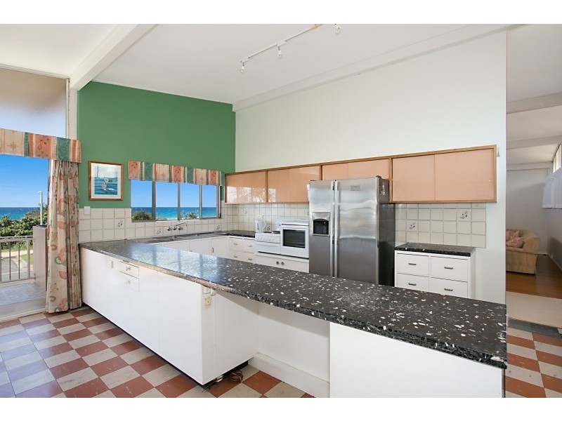 230 Pacific Parade, Bilinga QLD 4225