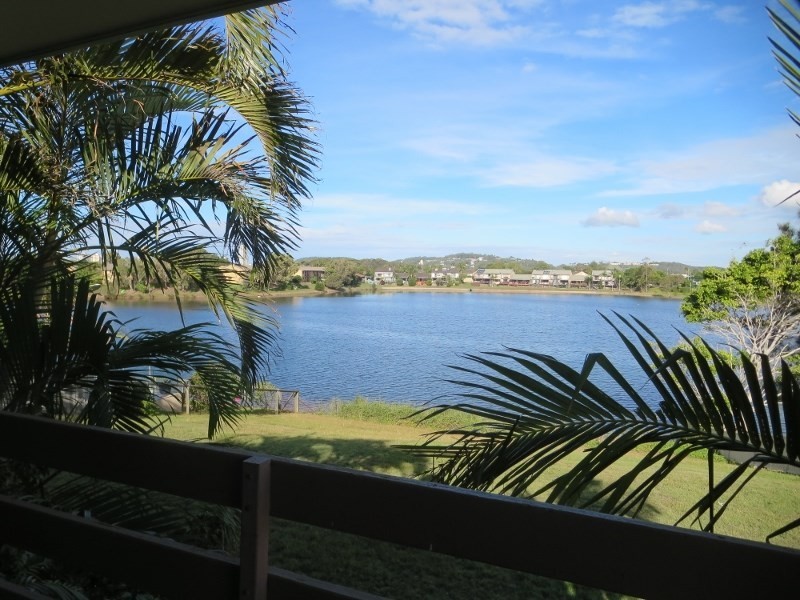 78 Honeyeater Drive, Burleigh Waters QLD 4220