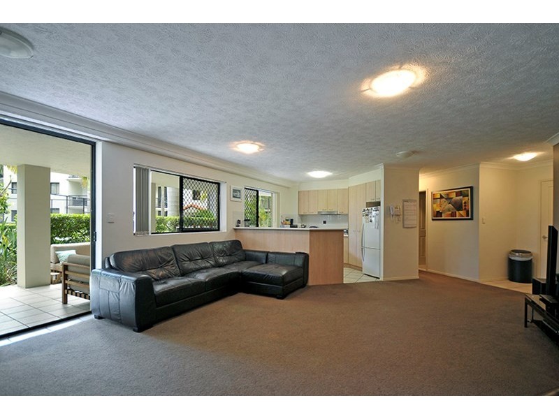 19/14 Markeri Street, Mermaid Beach QLD 4218