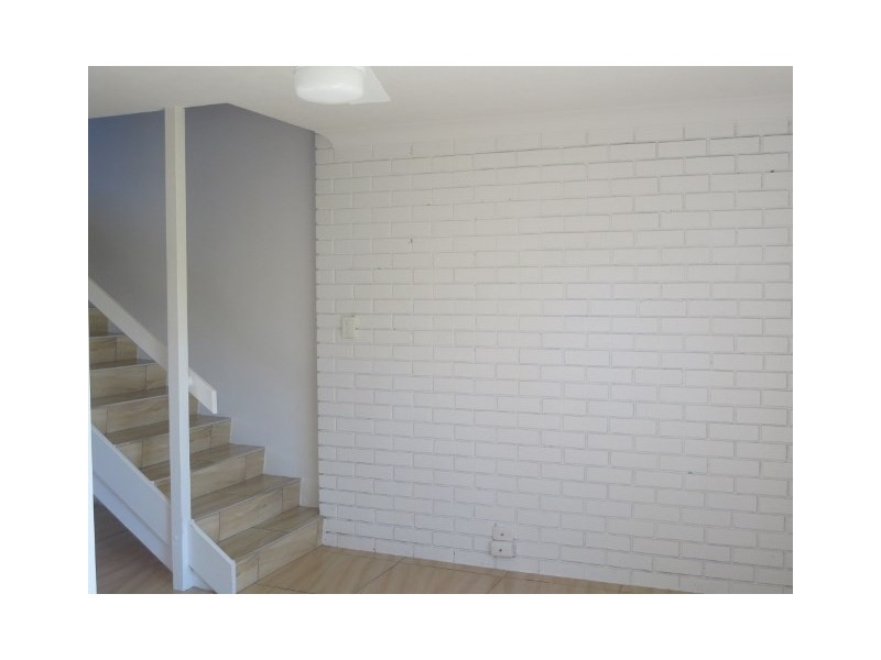 4/28 Duet Drive, Mermaid Waters QLD 4218