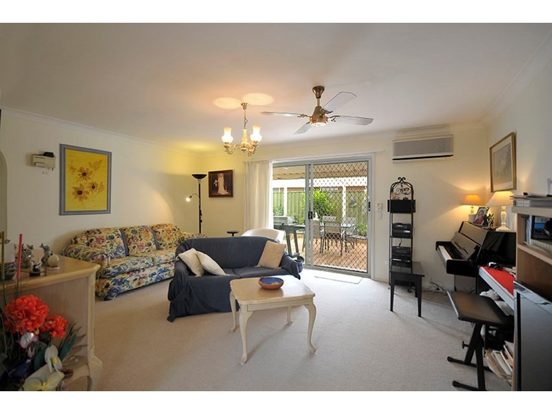 3/131 Sunshine Boulevard, Mermaid Waters QLD 4218