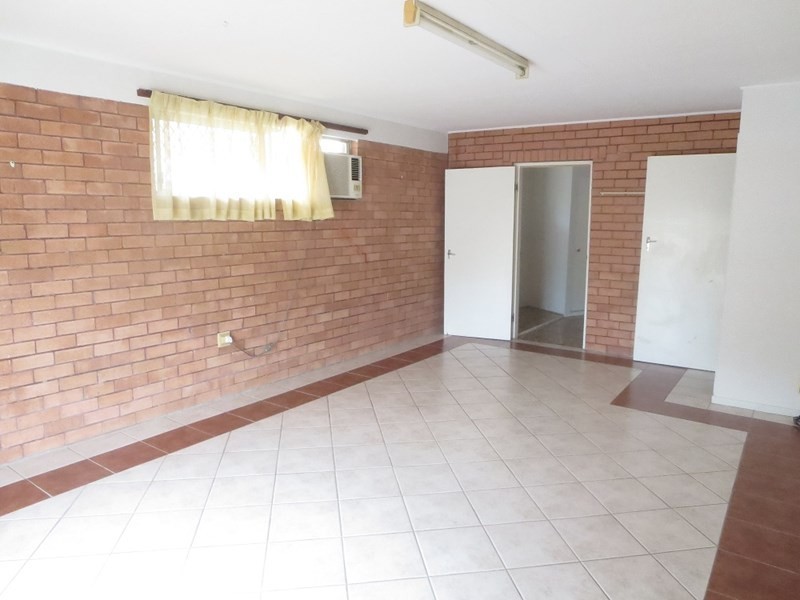 87 Sovereign Drive, Mermaid Waters QLD 4218