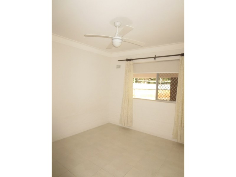 87 Sovereign Drive, Mermaid Waters QLD 4218