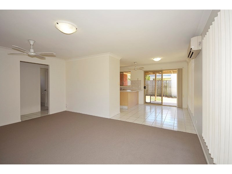 2/21 Belrose Boulevard, Varsity Lakes QLD 4227