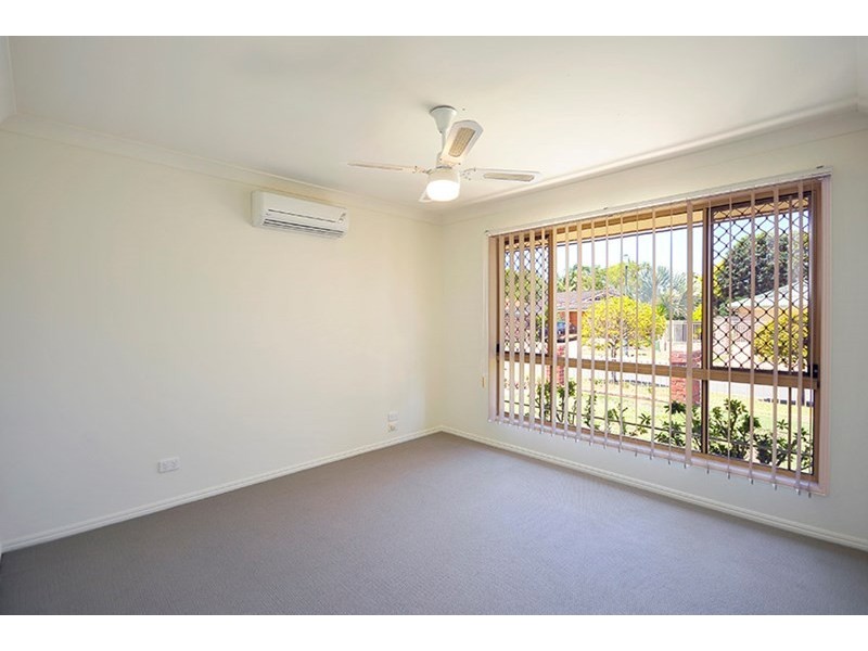 2/21 Belrose Boulevard, Varsity Lakes QLD 4227