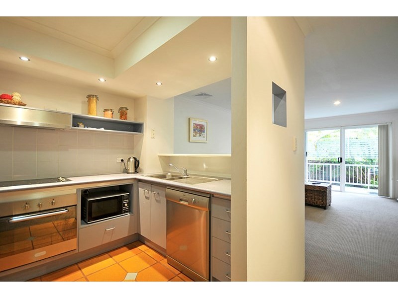 35/16 Diamond Cove 16 Crescent Avenue, Mermaid Beach QLD 4218