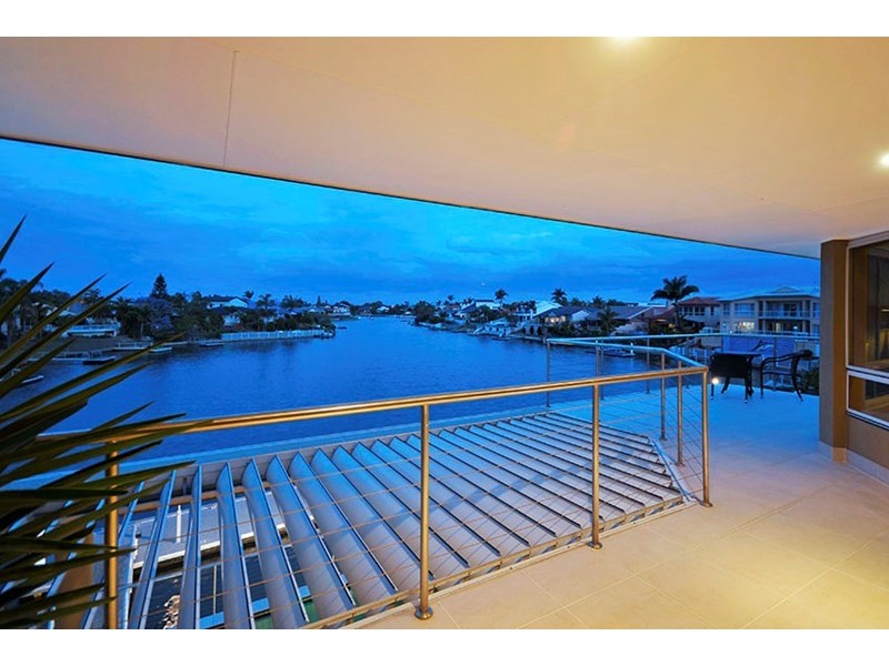 6 Portobello Drive, Mermaid Waters QLD 4218