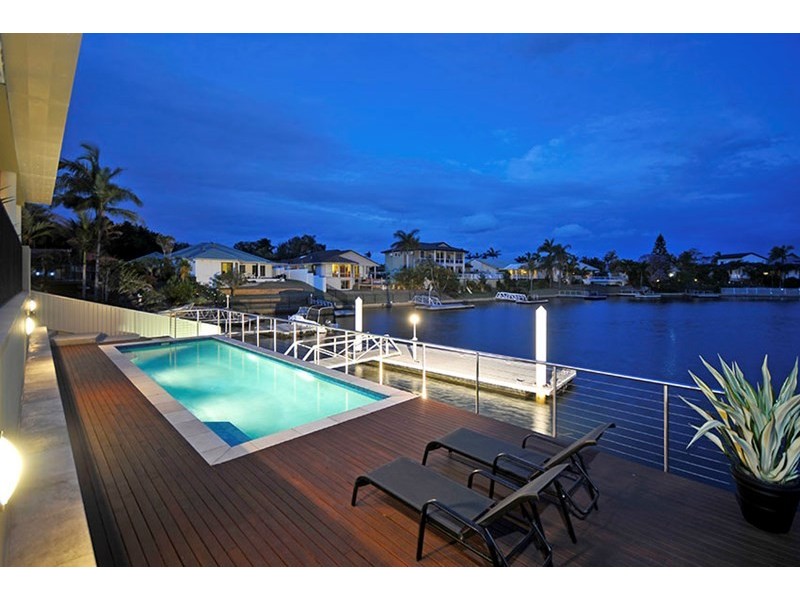 6 Portobello Drive, Mermaid Waters QLD 4218