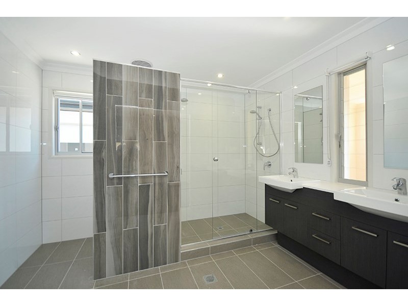 29 Cronulla Avenue, Mermaid Beach QLD 4218