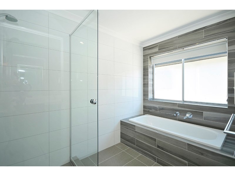 29 Cronulla Avenue, Mermaid Beach QLD 4218