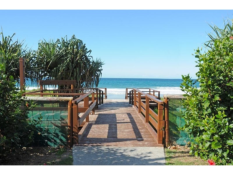 29 Cronulla Avenue, Mermaid Beach QLD 4218