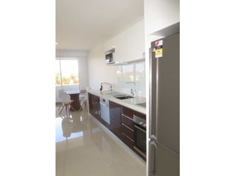 304/46-48 Peerless Avenue, Mermaid Beach QLD 4218