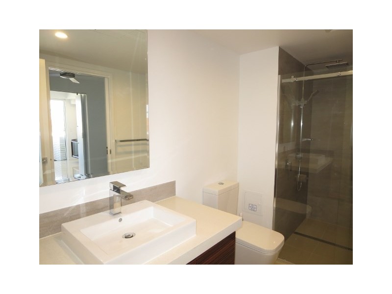 304/46-48 Peerless Avenue, Mermaid Beach QLD 4218