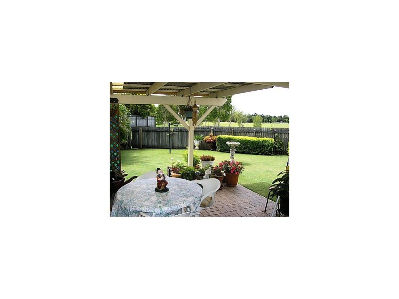 5 Greenlands Drive, Varsity Lakes QLD 4227