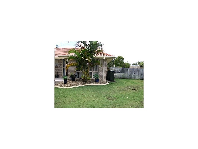 5 Greenlands Drive, Varsity Lakes QLD 4227