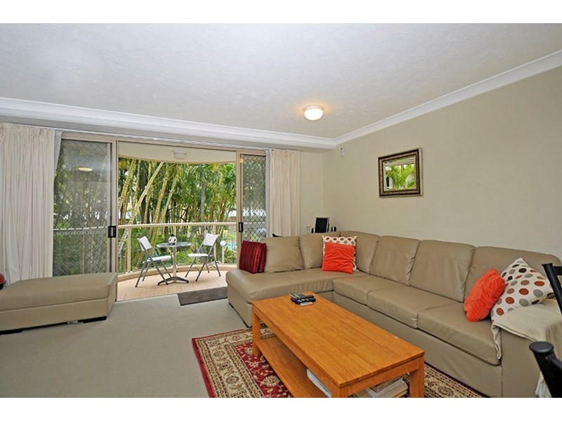 26/15 Santa Monica Road, Miami QLD 4220