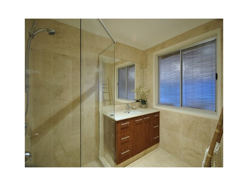 20 Barrier Reef Drive, Mermaid Waters QLD 4218