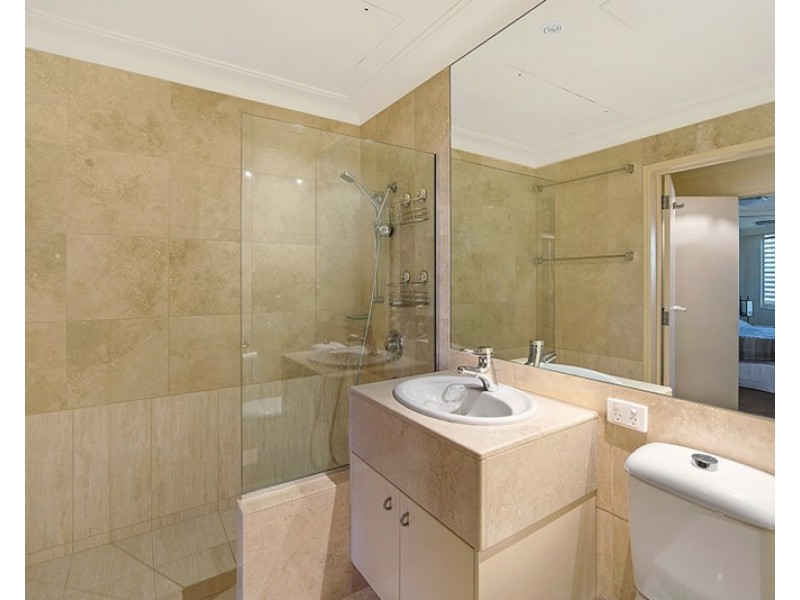 4/79 Albatross Avenue, Mermaid Beach QLD 4218