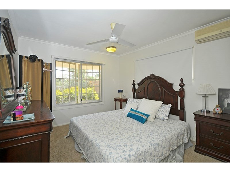 34 Boongala Road, Broadbeach Waters QLD 4218