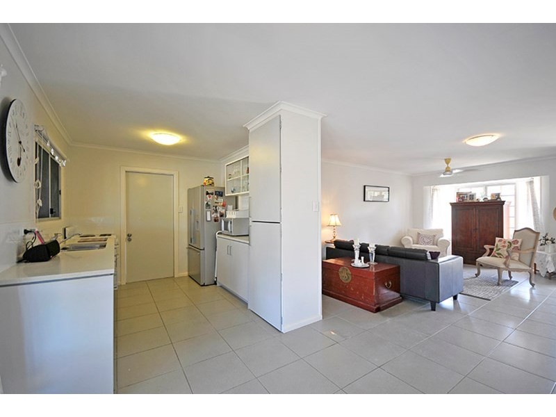 34 Boongala Road, Broadbeach Waters QLD 4218