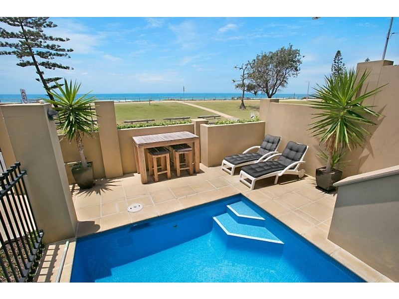 134A Marine Parade, Nobby Beach QLD 4218