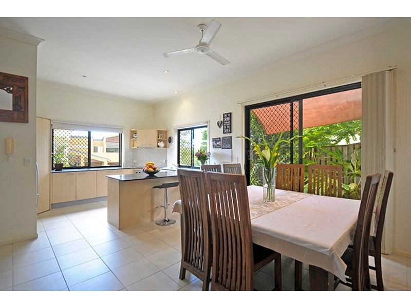 37 Bayswater Avenue, Varsity Lakes QLD 4227