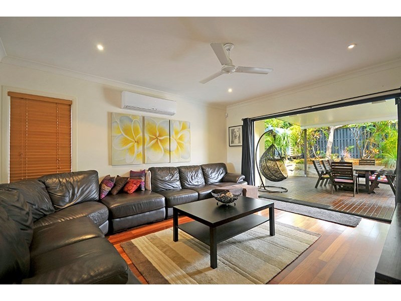 37 Bayswater Avenue, Varsity Lakes QLD 4227