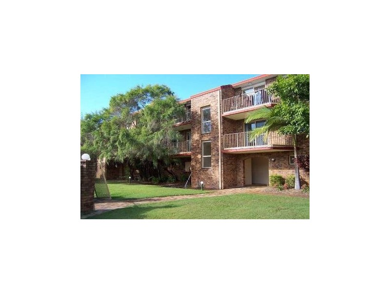 6/4 Rolan Court, Palm Beach QLD 4221