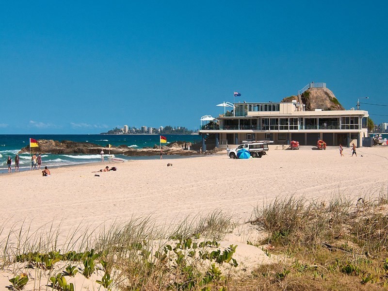 19 Woodgee Street, Currumbin QLD 4223