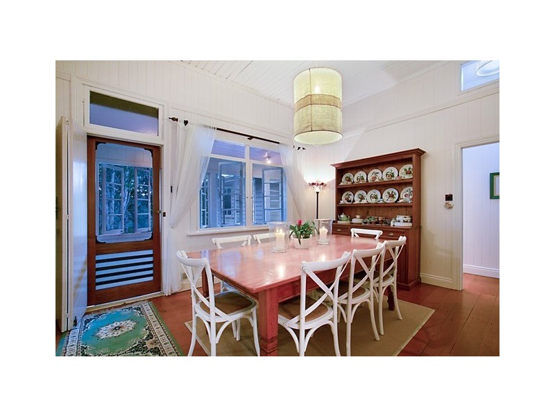 590 Tallebudgera Creek Road, Tallebudgera QLD 4228