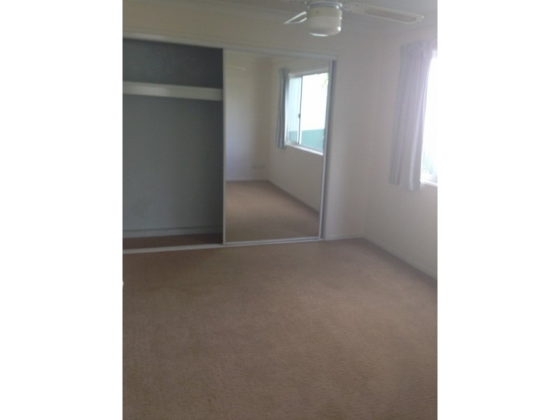 9 Technology Drive, Arundel QLD 4214