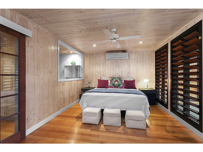 14 Woodgee Street, Currumbin QLD 4223