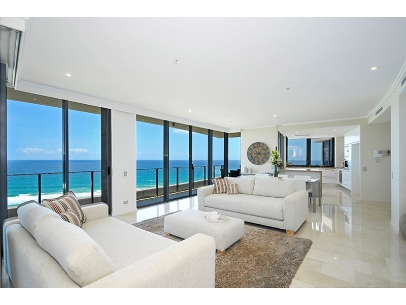 42/173 Old Burleigh Road, Broadbeach QLD 4218