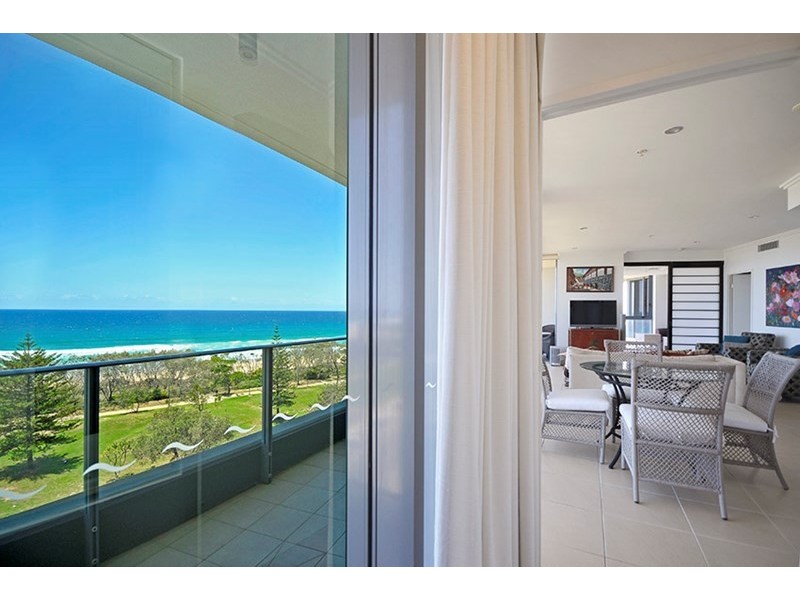23/173 Old Burleigh Road, Broadbeach QLD 4218