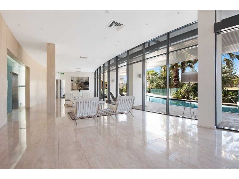 23/173 Old Burleigh Road, Broadbeach QLD 4218