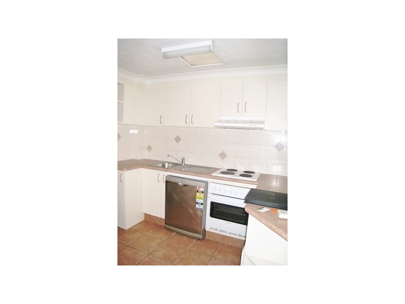 8/150 Surf Parade, Broadbeach QLD 4218