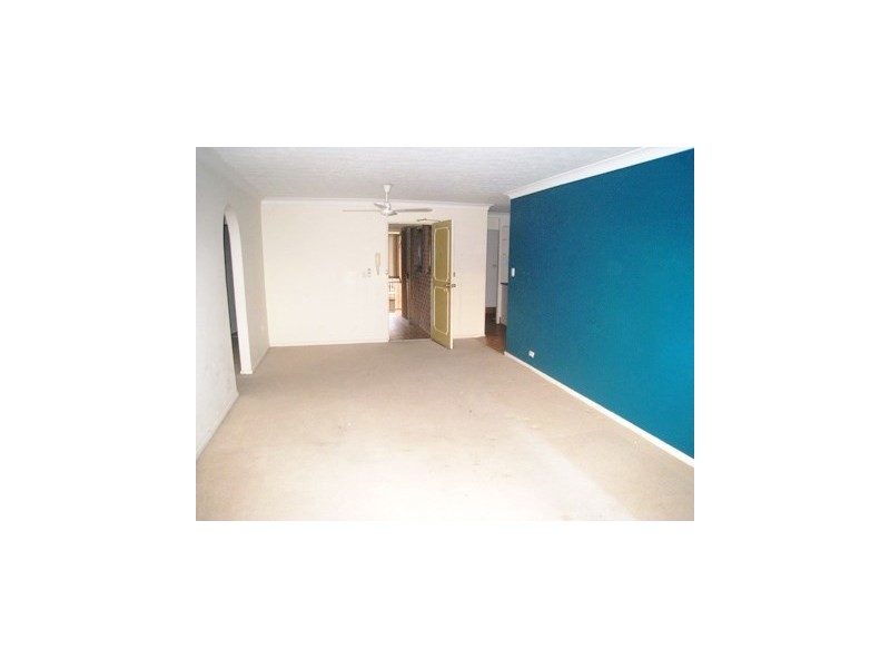 8/150 Surf Parade, Broadbeach QLD 4218