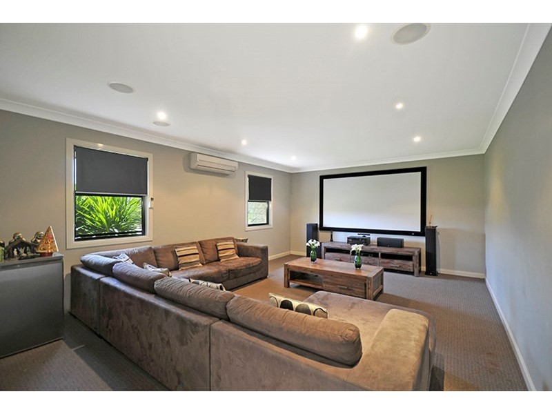 30 Mountainview Crest, Mount Nathan QLD 4211